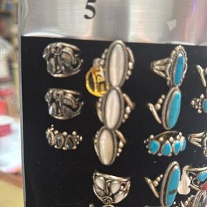 New Sterling Silver and Mother of Pearl White Ring